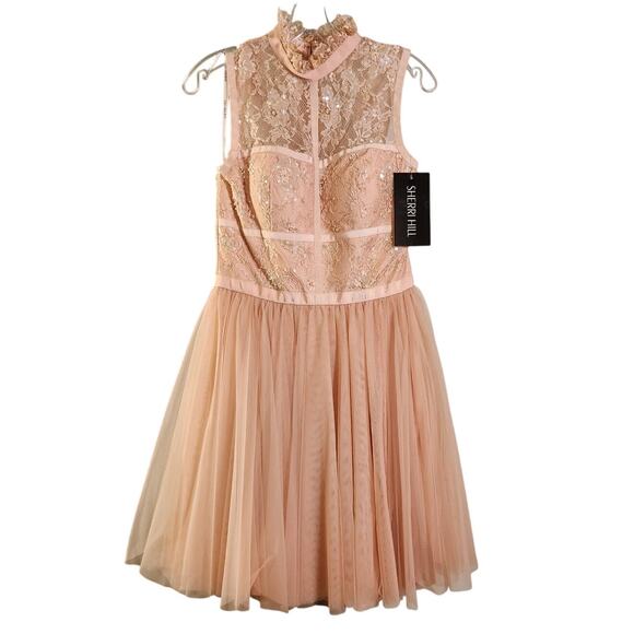 SHERRI HILL NWT Blush Pink Lace Mini Dress, Size 8 - Picture 3 of 16